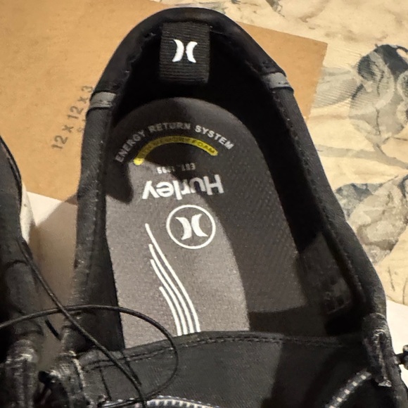 Hurley Men's Black Canvas Slip-On Loafers - Picture 3 of 9